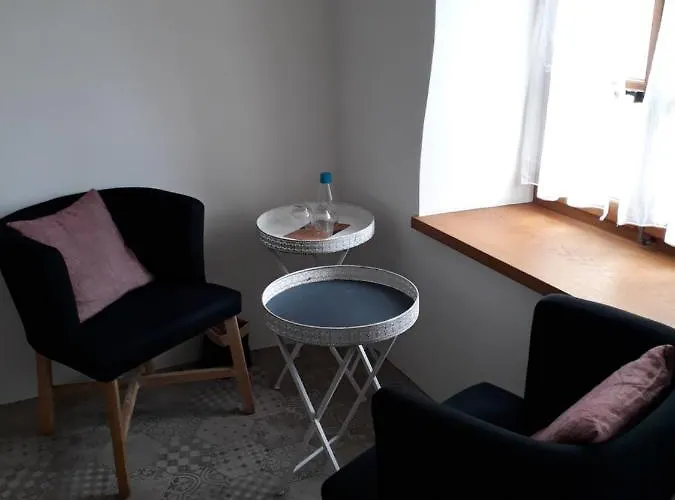 Aux Trois Soleils Bed & Breakfast