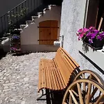 Bed and breakfast Aux Trois Soleils 3*